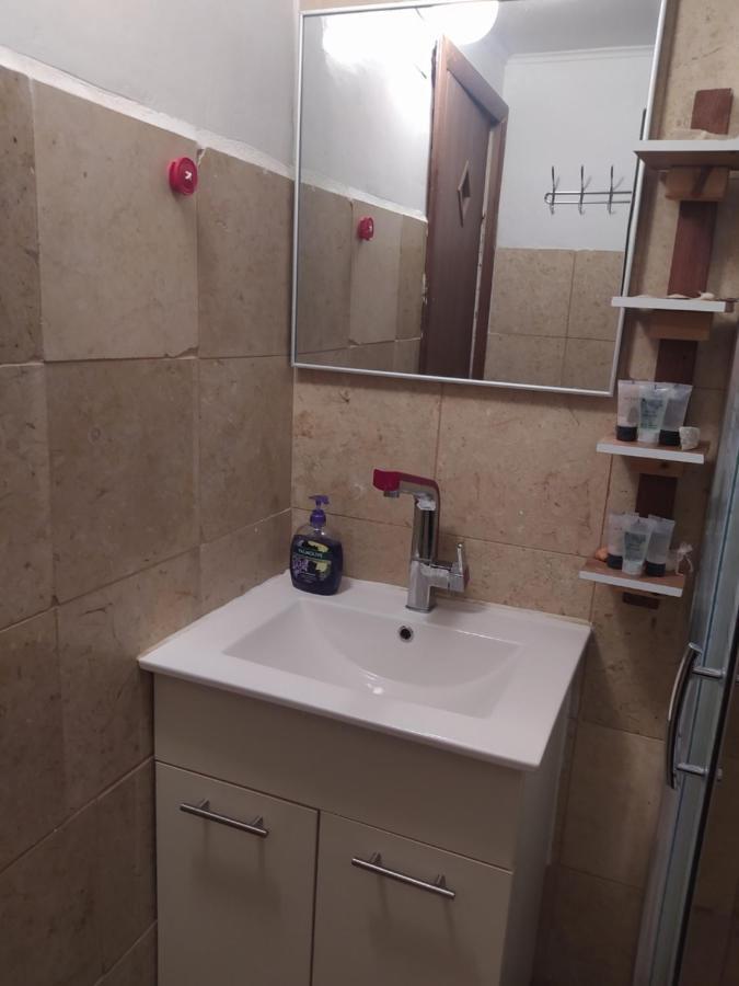 אצלנו בקיבוץ Appartamento Amir Esterno foto